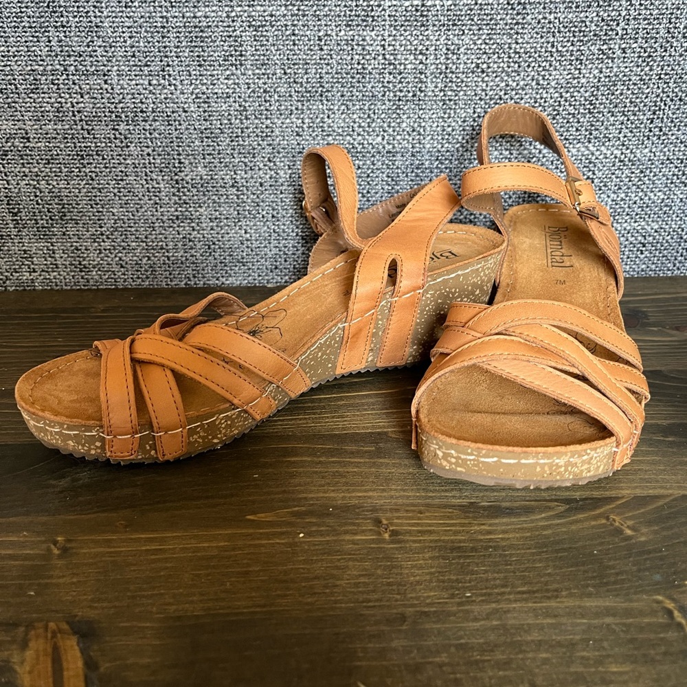 Björndal Strappy Wedge Sandals Size 7